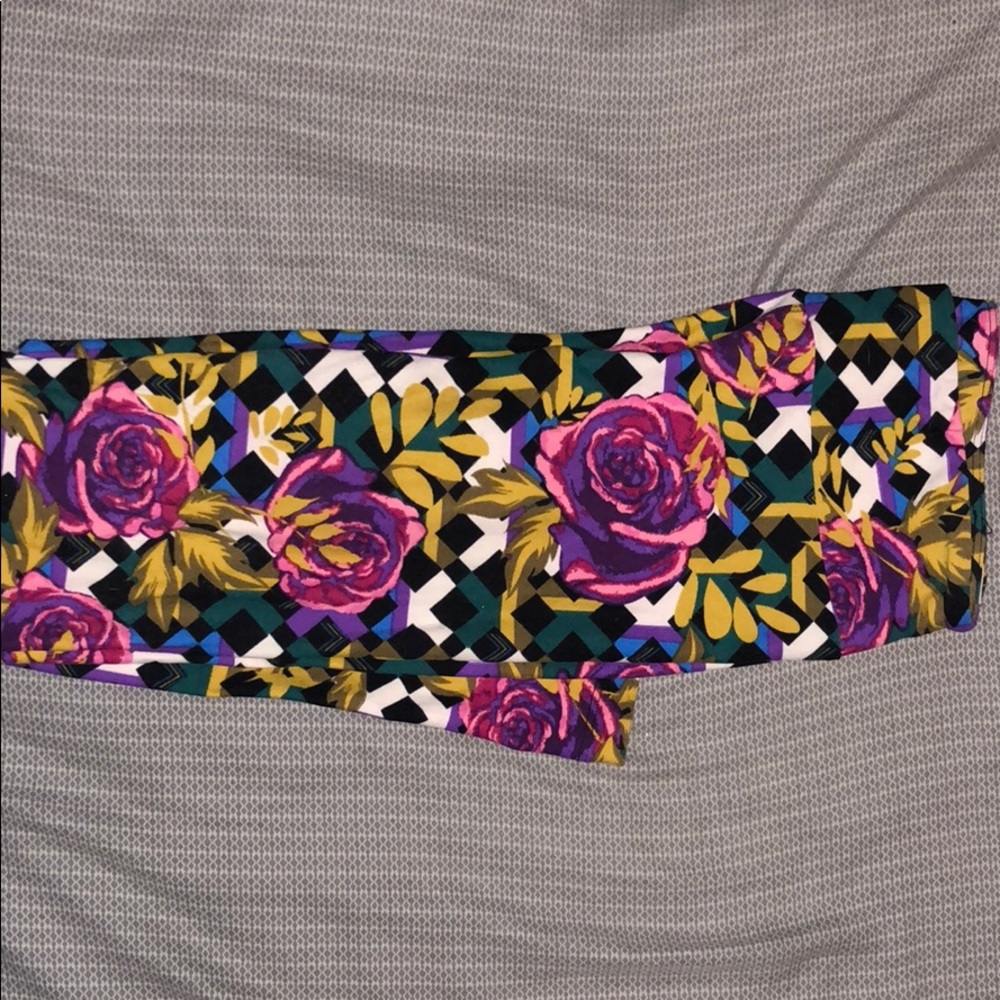 Lularoe Rose leggings